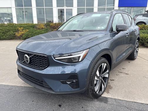 Denim Blue 2026 Volvo XC40 Ultra, B5 AWD Gas (mild hybrid), Dark