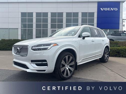 2024 Volvo XC90 Recharge Plug-In Hybrid T8 Ultimate Bright Theme 7-Seater