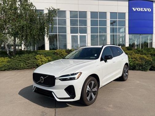 2025 Volvo XC60 Plug-In Hybrid T8 Plus
