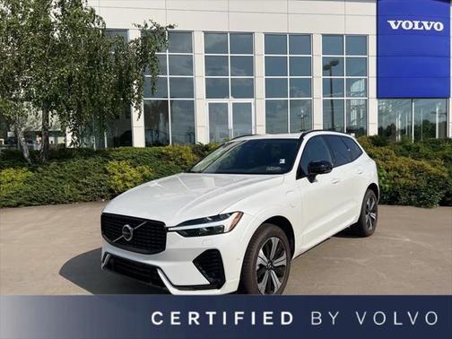 2025 Volvo XC60 Plug-In Hybrid T8 Plus