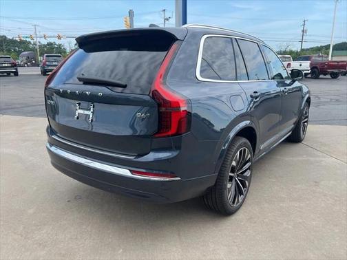 2026 Volvo XC90 B6 Plus 7-Seater