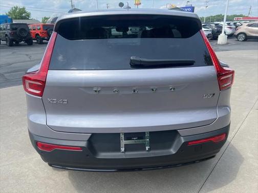 2026 Volvo XC40 B5 Plus