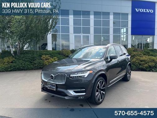 2024 Volvo XC90 B6 Plus Bright Theme 7-Seater