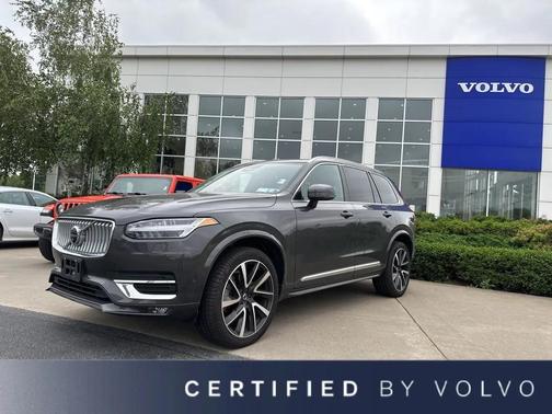 2024 Volvo XC90 B6 Plus Bright Theme 7-Seater