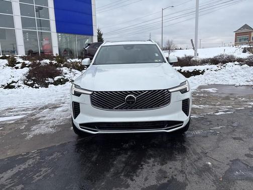 2026 Volvo XC90 B6 Plus 7-Seater