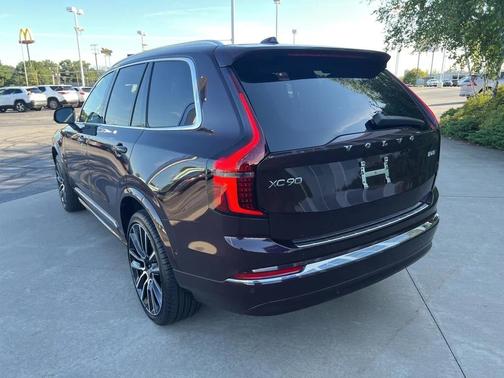 2026 Volvo XC90 B6 Plus 6-Seater