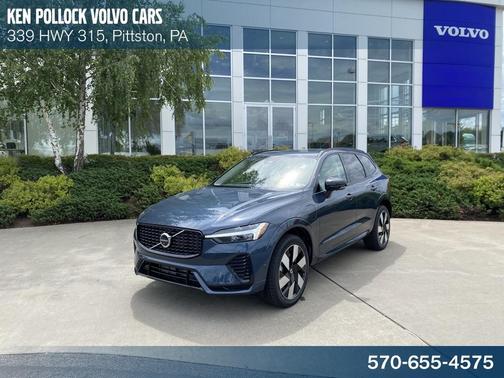 2025 Volvo XC60 Plug-In Hybrid Plus