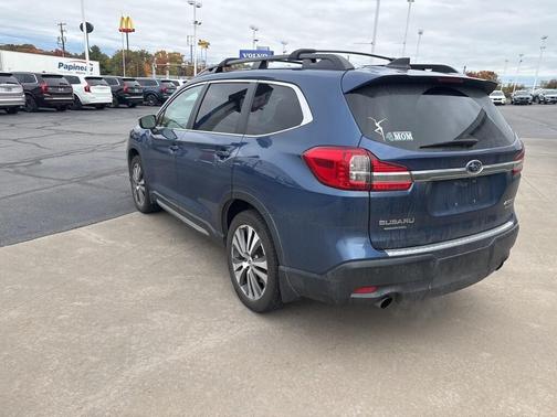 2022 Subaru Ascent Limited 7-Passenger