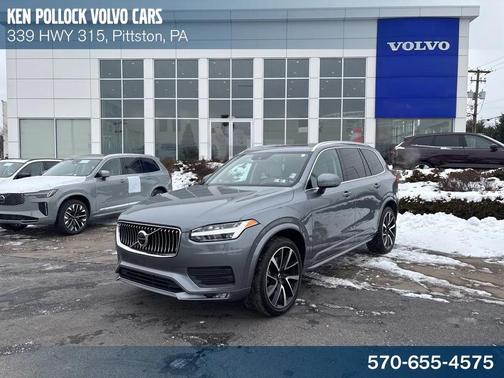 2020 Volvo XC90 T6 Momentum