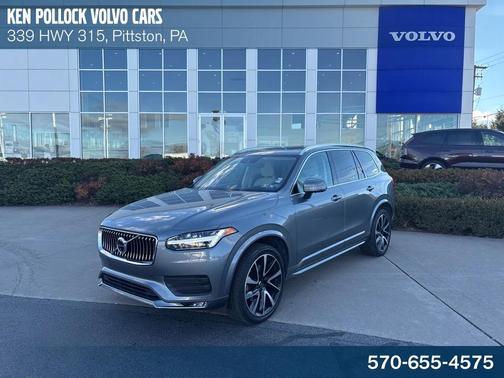 2020 Volvo XC90 T6 Momentum