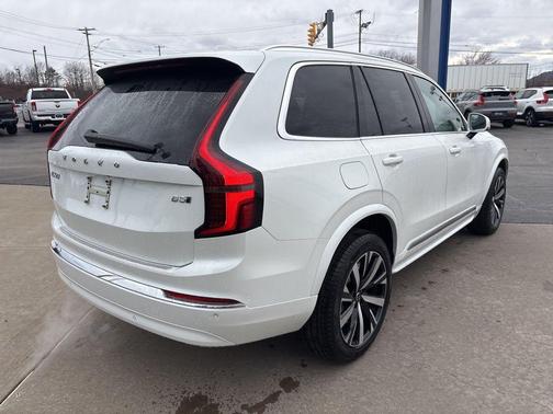 2026 Volvo XC90 Core, B5 AWD Gas (mild hybrid), Gasoline, Bright, 7 Seats