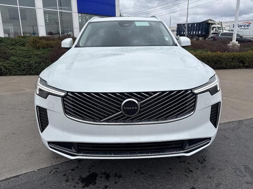 2026 Volvo XC90 Core, B5 AWD Gas (mild hybrid), Gasoline, Bright, 7 Seats