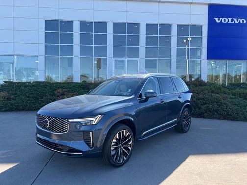 2026 Volvo XC90 B6 Ultra 7-Seater