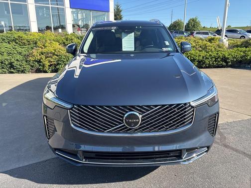 Denim Blue Metallic 2025 Volvo XC90 B5 Plus 6-Seater