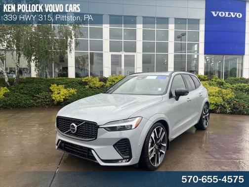 2025 Volvo XC60 B5 Ultra