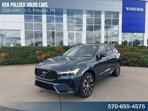 2023 Volvo XC60 B5 Plus Dark Theme