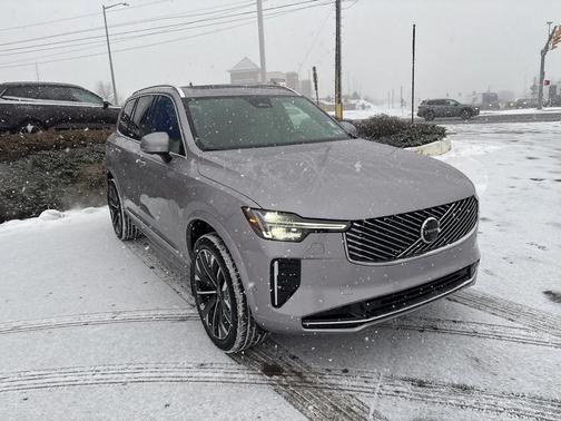 2026 Volvo XC90 Plus, B6 AWD Gas (mild hybrid), Gasoline, Bright, 6 Seats