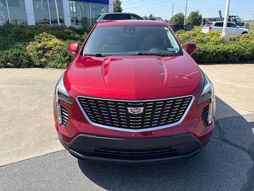 Cayenne Red Tintcoat 2022 Cadillac XT4 Luxury