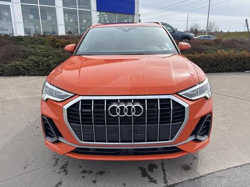 2025 Audi Q3 Premium 45 TFSI S line quattro Tiptronic