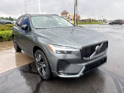 Forest Lake 2026 Volvo XC60 B5 Plus