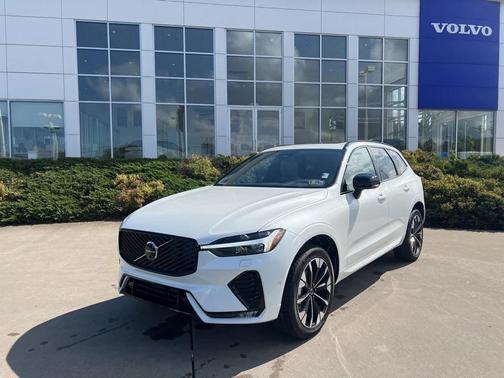 2026 Volvo XC60 B5 Plus