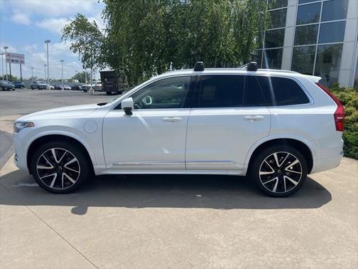 2022 Volvo XC90 Recharge Plug-In Hybrid T8 Inscription Expression 6 Passenger