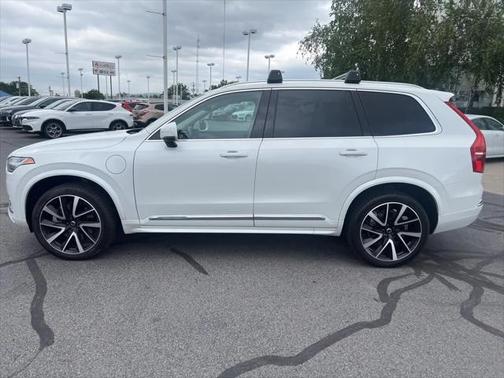 2022 Volvo XC90 Recharge Plug-In Hybrid T8 Inscription Expression 6 Passenger