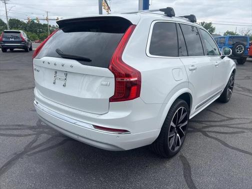 2022 Volvo XC90 Recharge Plug-In Hybrid T8 Inscription Expression 6 Passenger