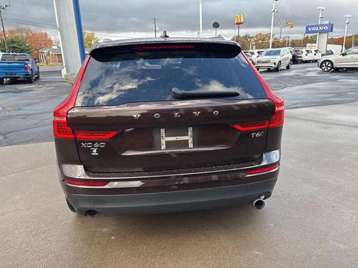 2018 Volvo XC60 T6 Momentum