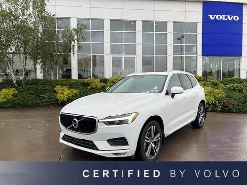 2021 Volvo XC60 T5 Momentum