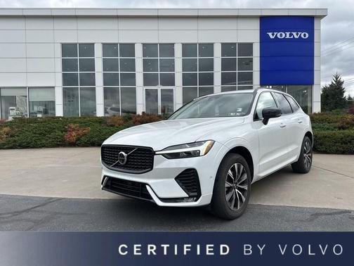 2024 Volvo XC60 B5 Plus Dark Theme