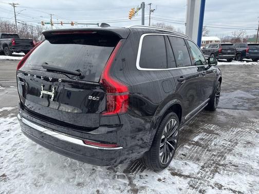 2026 Volvo XC90 B6 Ultra 7-Seater