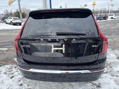 2026 Volvo XC90 B6 Ultra 7-Seater