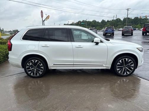 Crystal White Pearl 2025 Volvo XC90 Plug-In Hybrid T8 Plus 7-Seater
