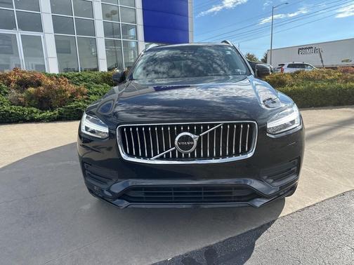 2023 Volvo XC90 B5 Core