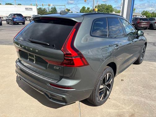 Forest Lake 2026 Volvo XC60 B5 Plus