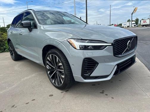 Vapour Grey Metallic 2026 Volvo XC60 Plug-In Hybrid Ultra, T8 AWD Electric/Gasoline, Dark