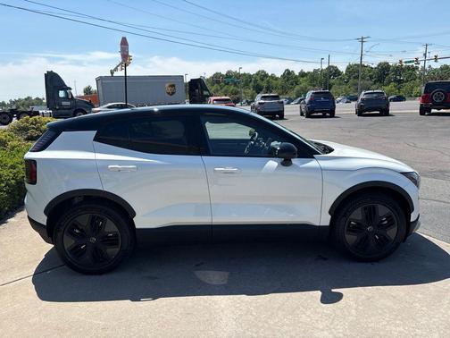 Crystal White Metallic 2026 Volvo EX30 Cross Country Ultra, Twin Motor Performance, Fully electric