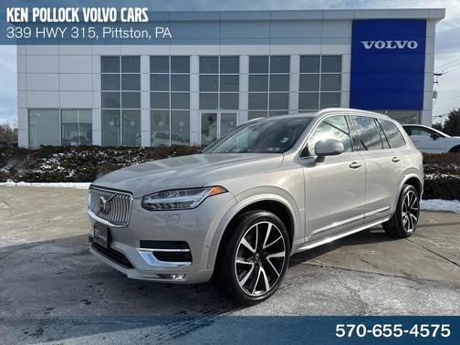 2023 Volvo XC90 B5 Plus