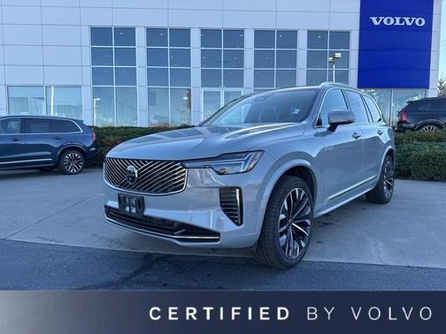 2025 Volvo XC90 B6 Plus 7-Seater