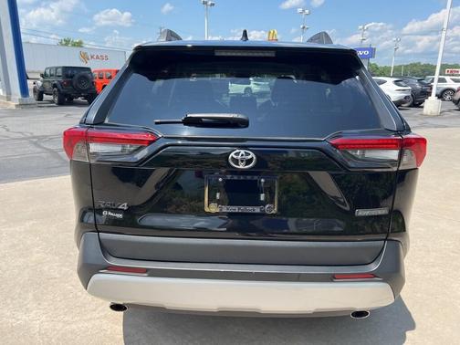 2023 Toyota RAV4 Adventure