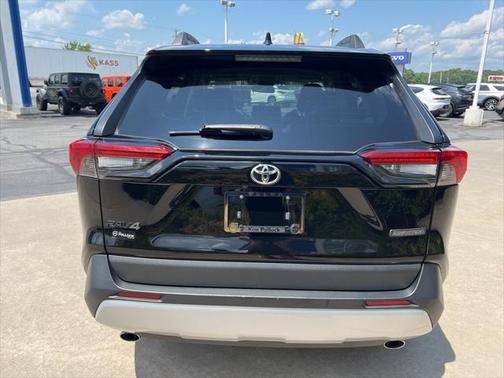 2023 Toyota RAV4 Adventure