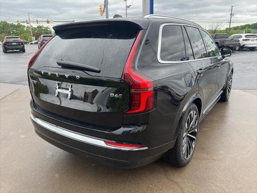 2025 Volvo XC90 B6 Plus 7-Seater