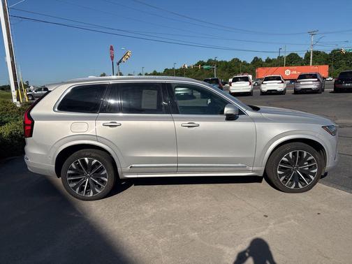 Silver Dawn Metallic 2025 Volvo XC90 B6 Plus 7-Seater