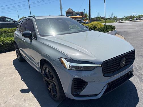 Vapour Grey Metallic 2026 Volvo XC60 Plug-In Hybrid Black Edition Ultra, T8 AWD Electric/Gasoline, Dark