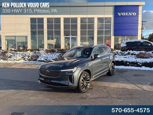 2025 Volvo XC90 B6 Plus 7-Seater