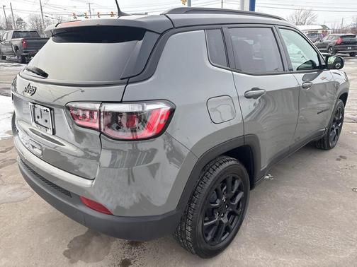 2023 Jeep Compass Latitude