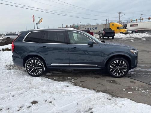 2026 Volvo XC90 B6 Ultra 7-Seater