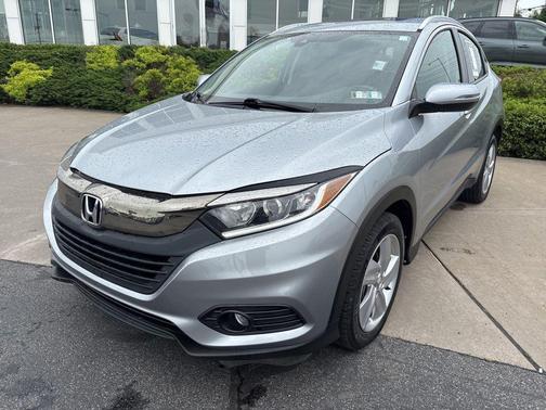 Lunar Silver Metallic 2019 Honda HR-V EX-L