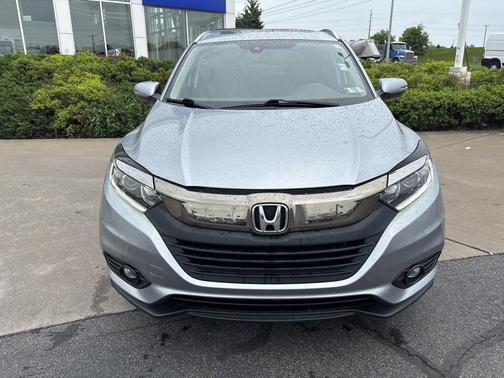 Lunar Silver Metallic 2019 Honda HR-V EX-L